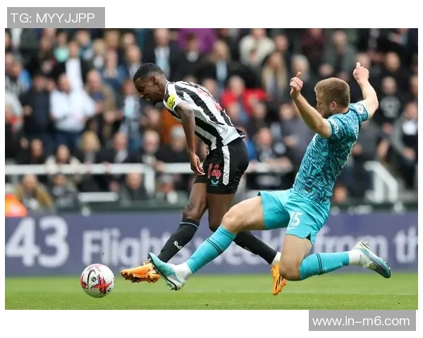 热刺青训新星拜菲尔德正式签约职业生涯首份合同展望未来