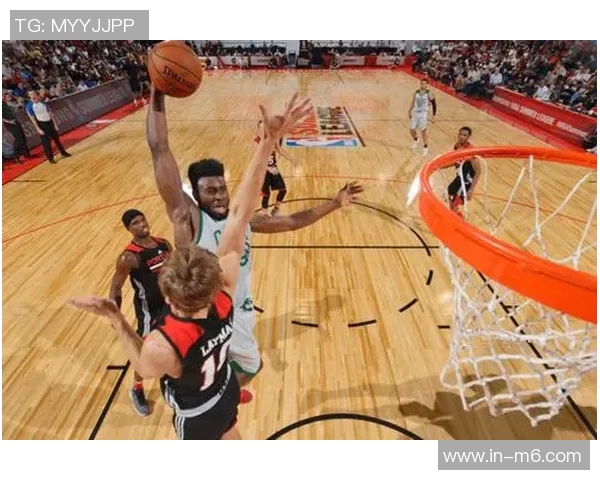 快船决定不执行科比布朗26至27赛季的479万球队选项